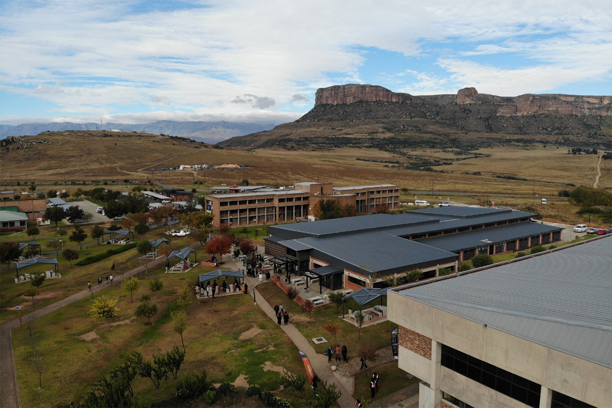 29 April 2022 Qwaqwa Campus Graduation Ceremony