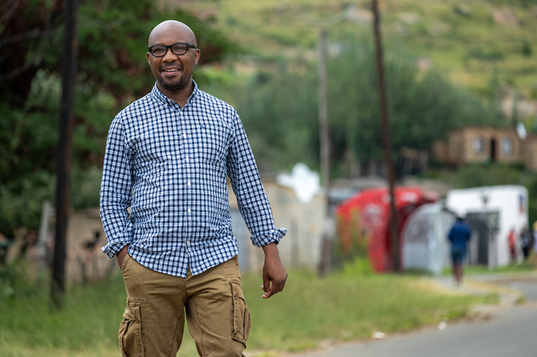 Prof Grey Magaiza