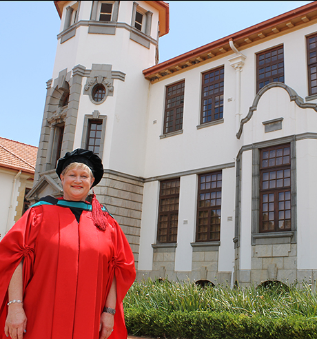 Dr Karen Venter