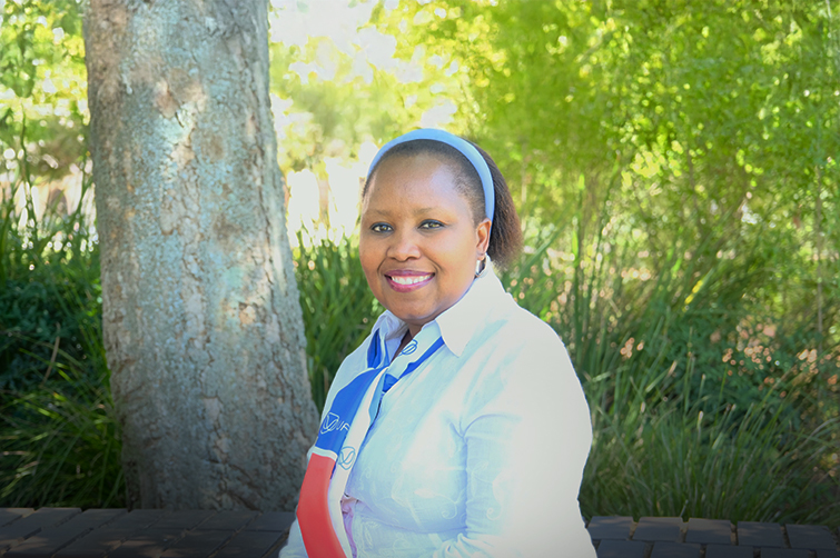 Dr Lucia Meko