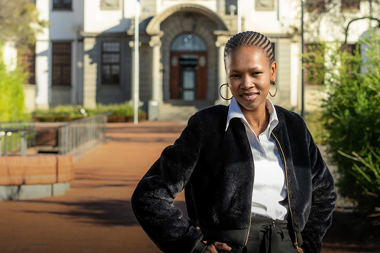 Dr Nthatisi Nyembe