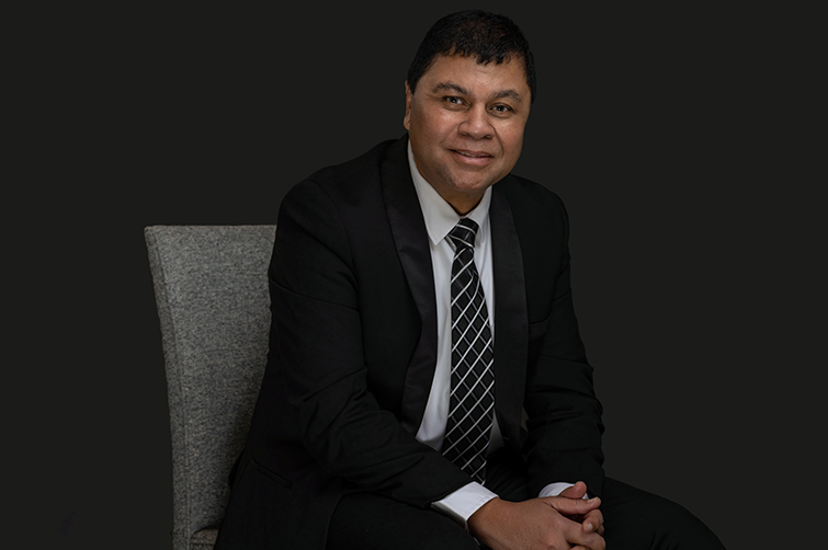 Prof Francis Petersen