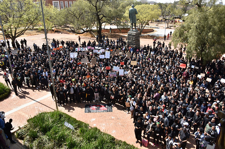 Silent march 