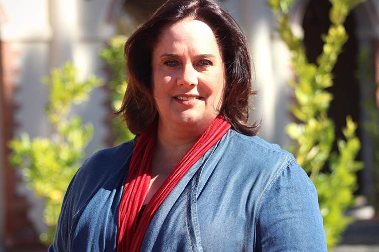 Dr Ina Gouws