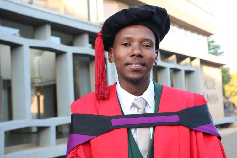 Dr Milton Mogotsi