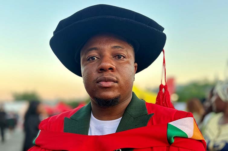 Dr Sithembiso Ndlovu