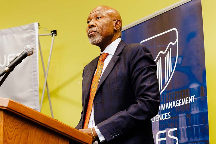 Lesetja Kganyago
