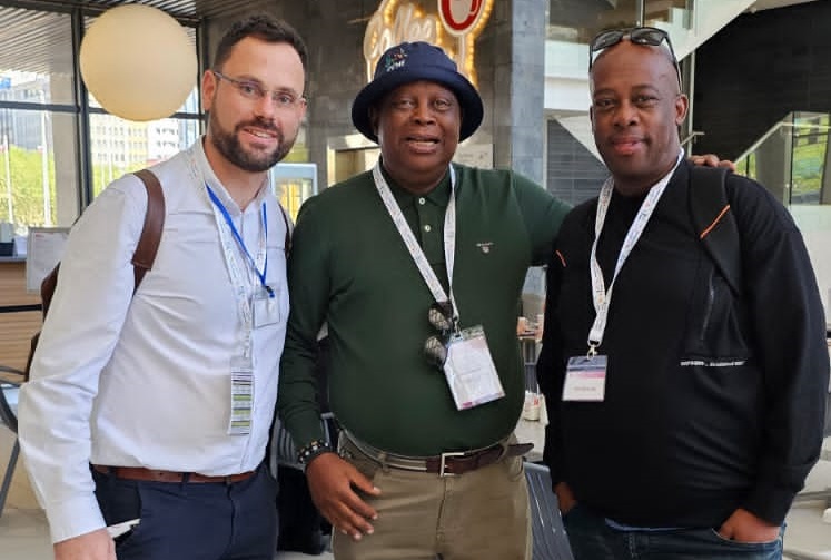 UFS choir maestro Werner Stander (right) shines at the Mzanzi Conductors Convention, fostering choral excellence and envisioning global recognition for the UFS choir.