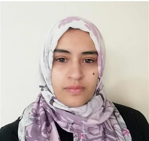 Dr Tasneem Hassem