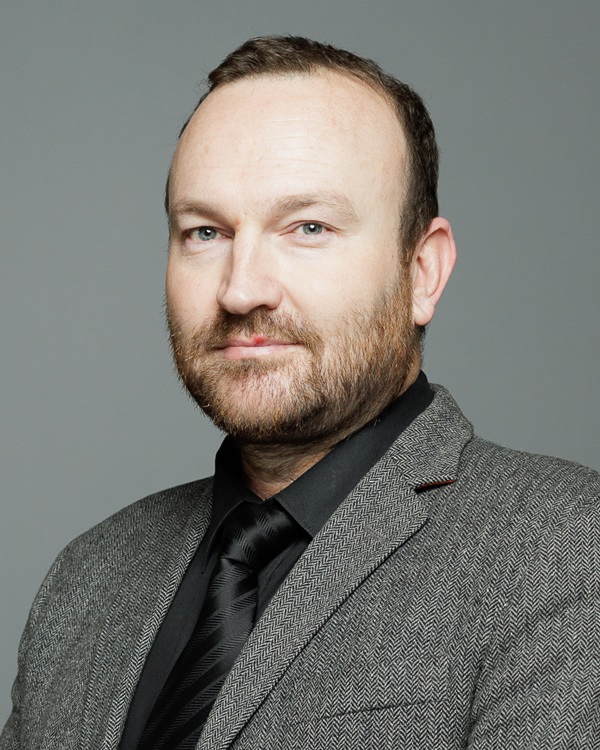 Dr James Faber