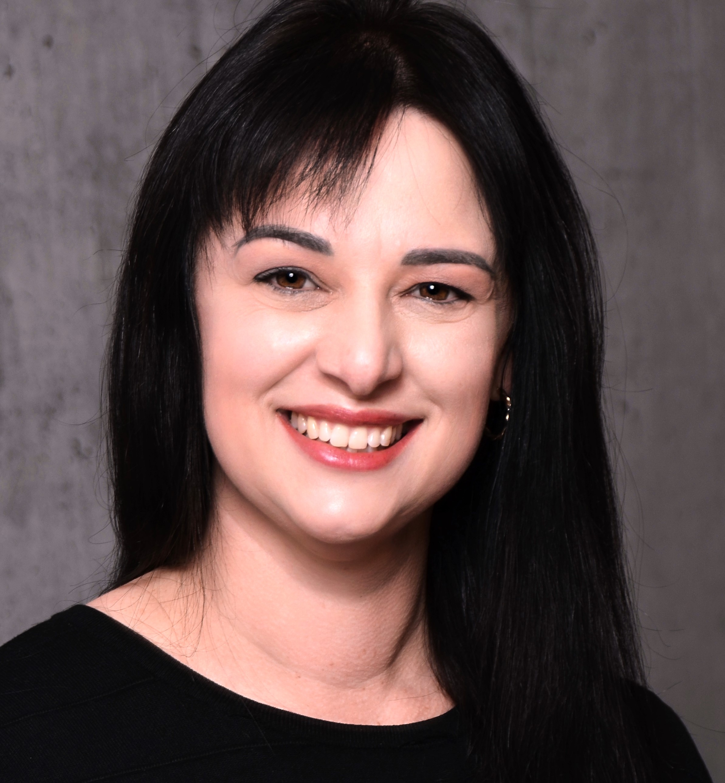Dr Caroline Muller