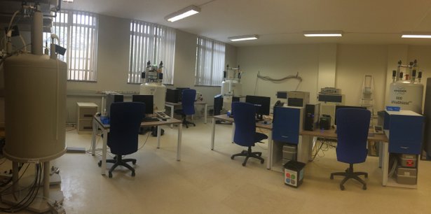 New NMR 2015 Description: Chemistry Keywords: University, Free State, Bloemfontein, UFS, Natural, Agricultural, Science, Chemistry, Department, NMR, Equipment