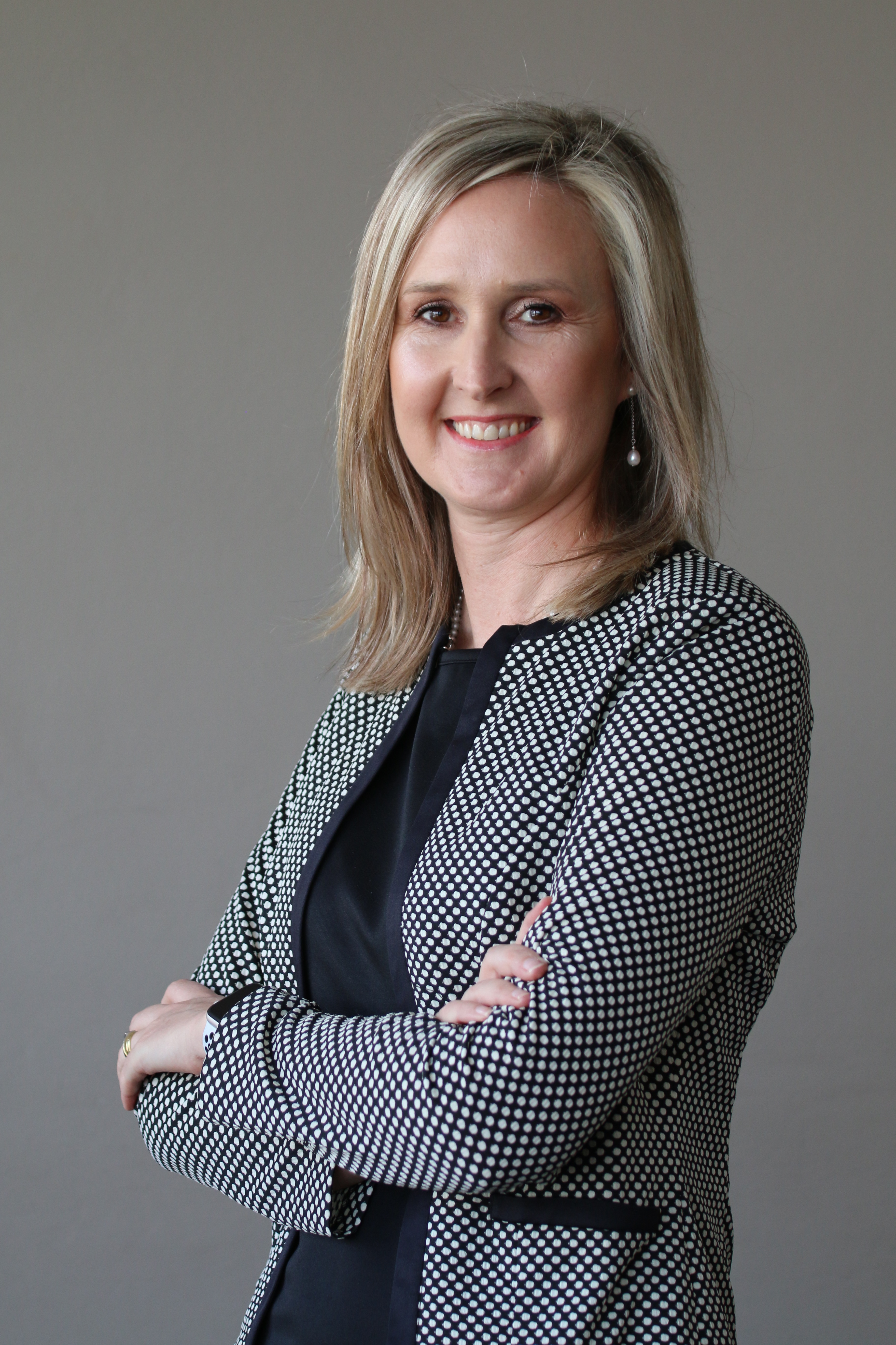 Dr Annelize Oosthuizen