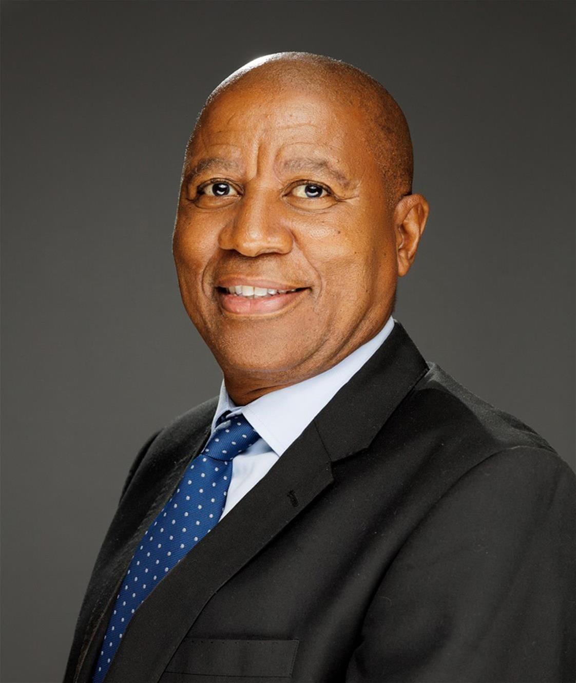 Dr Masilo Tsolo