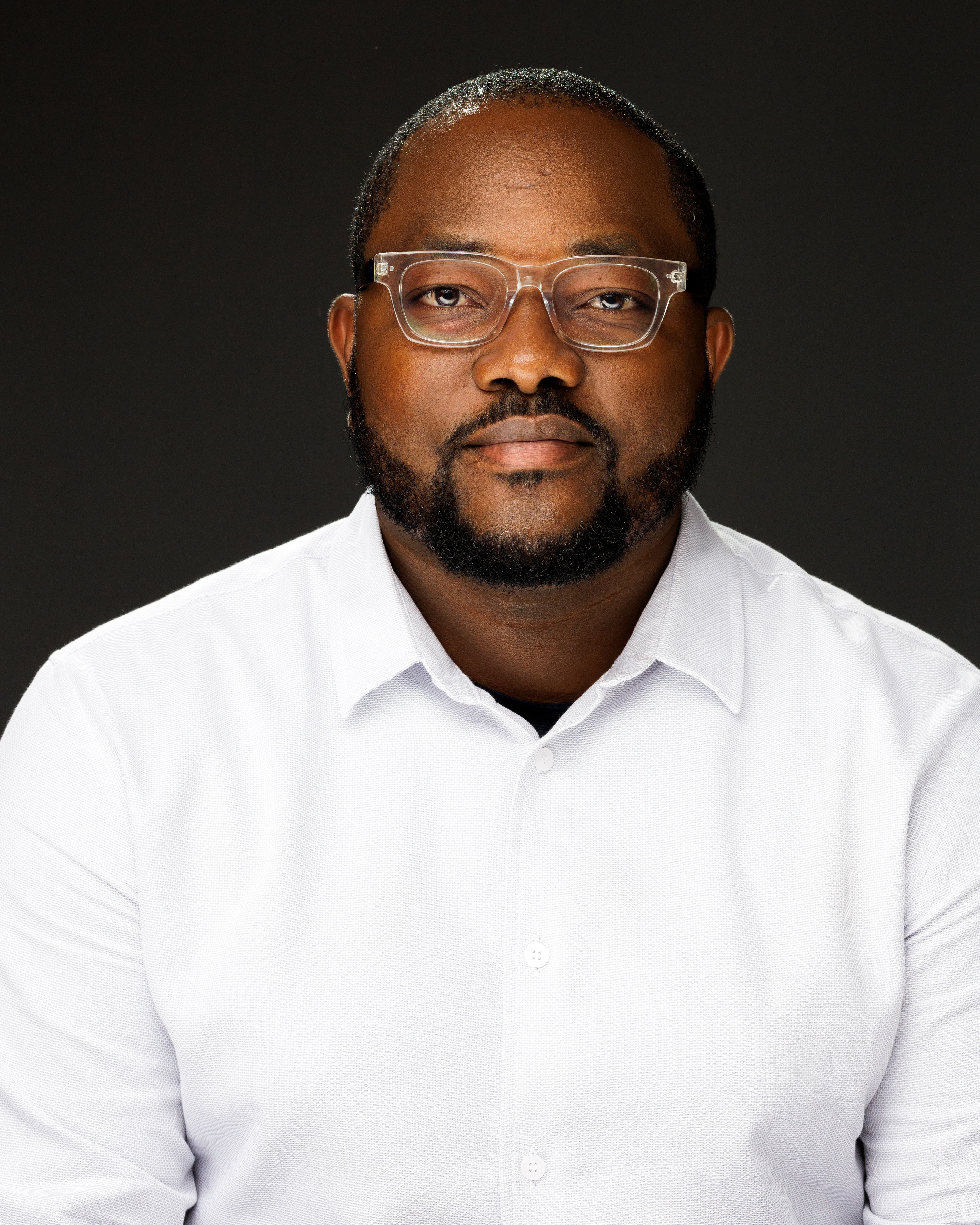 Dr Welby Loury Okoumba