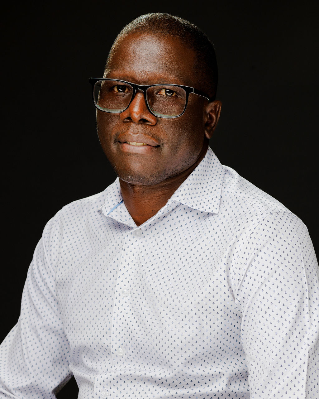 Prof Sevias Guvuriro