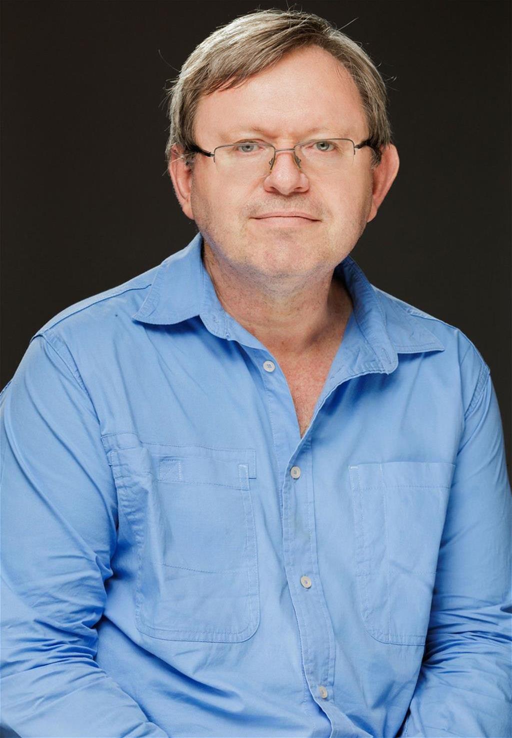 Prof Lochner Marais