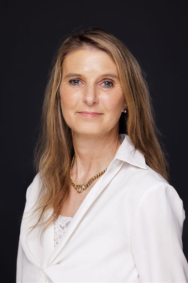 dr-somarie-holtzhausen