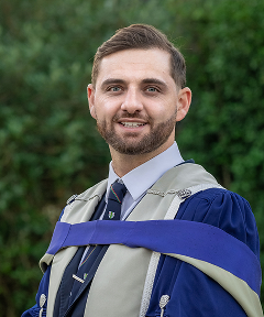Dr AJ van Rensburg