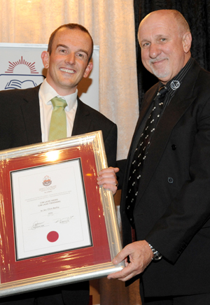 Description:  Keywords: Mr hris Botha, Cum Laude