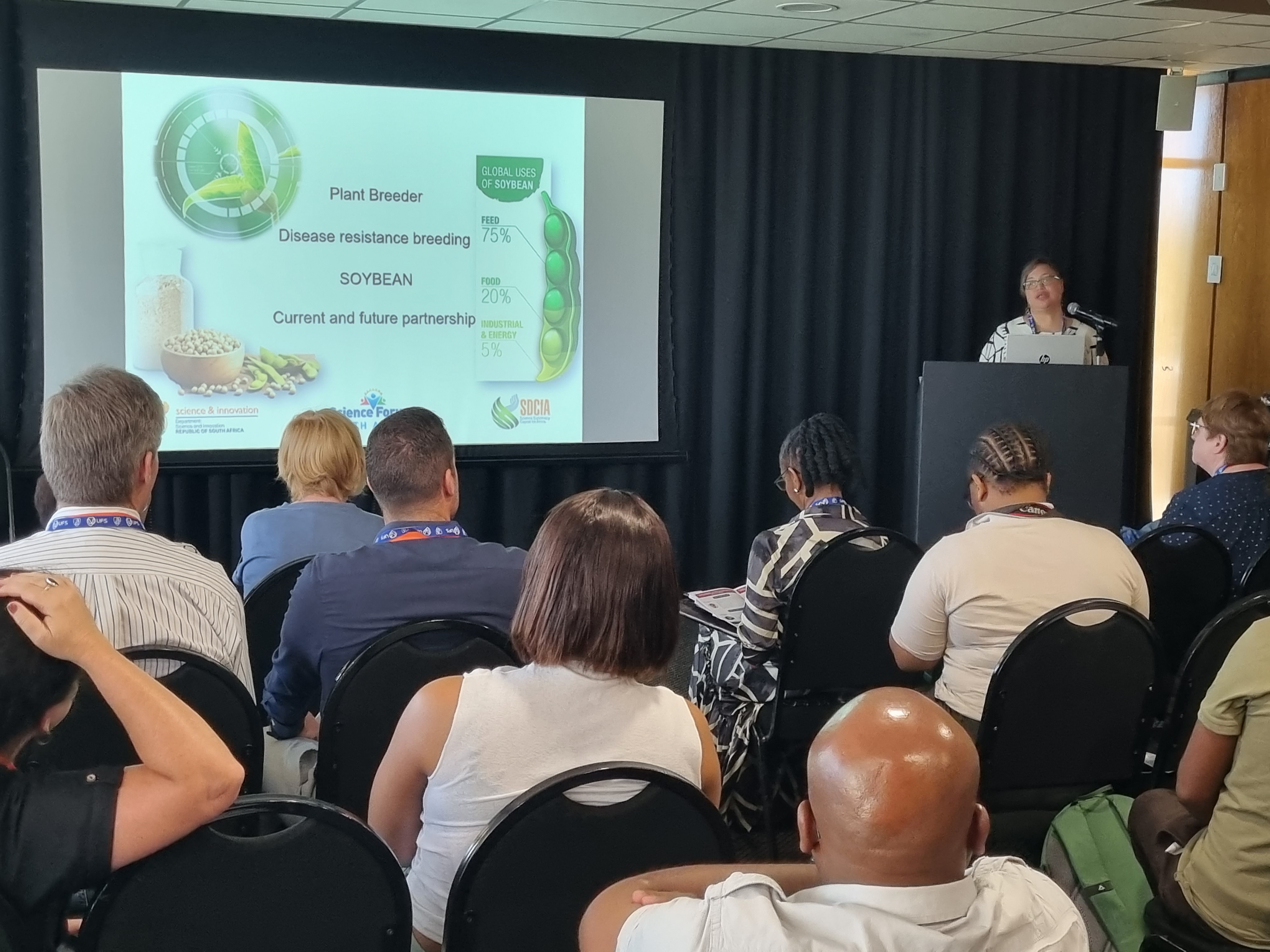 Prof Adre Minnaar-Ontong UFS