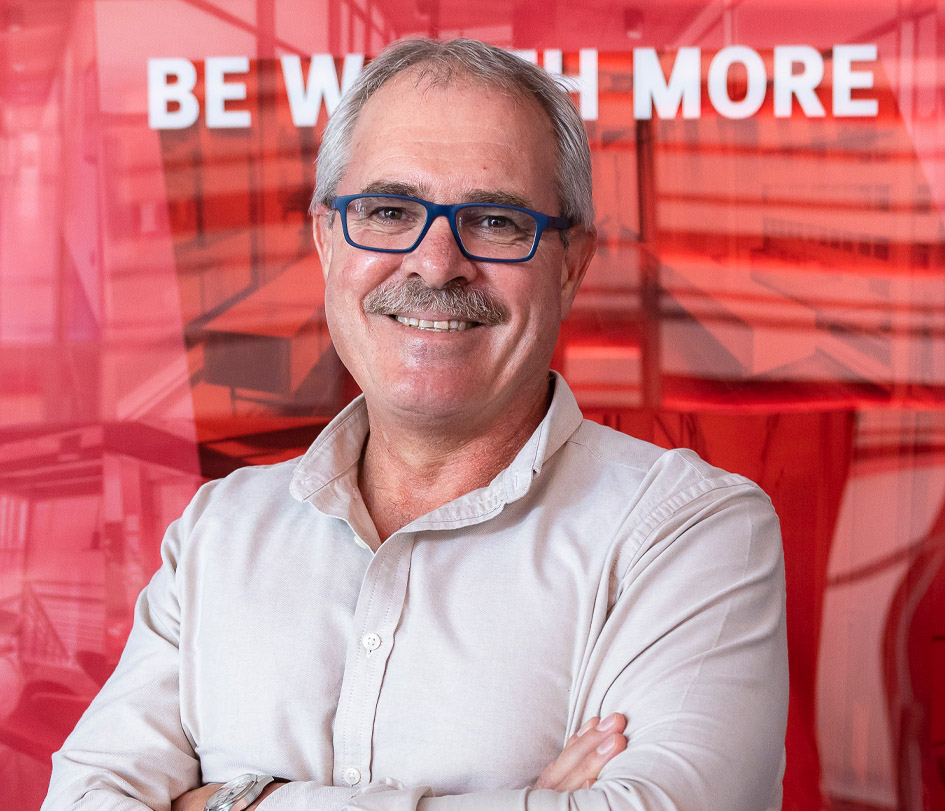 Prof Cobus Oberholster