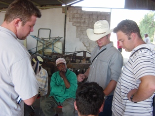 Description: Service learning with emerging farmers at Kaalspruit farm Tags: service learning, emerging farmers, Kaalspruit, LBB344