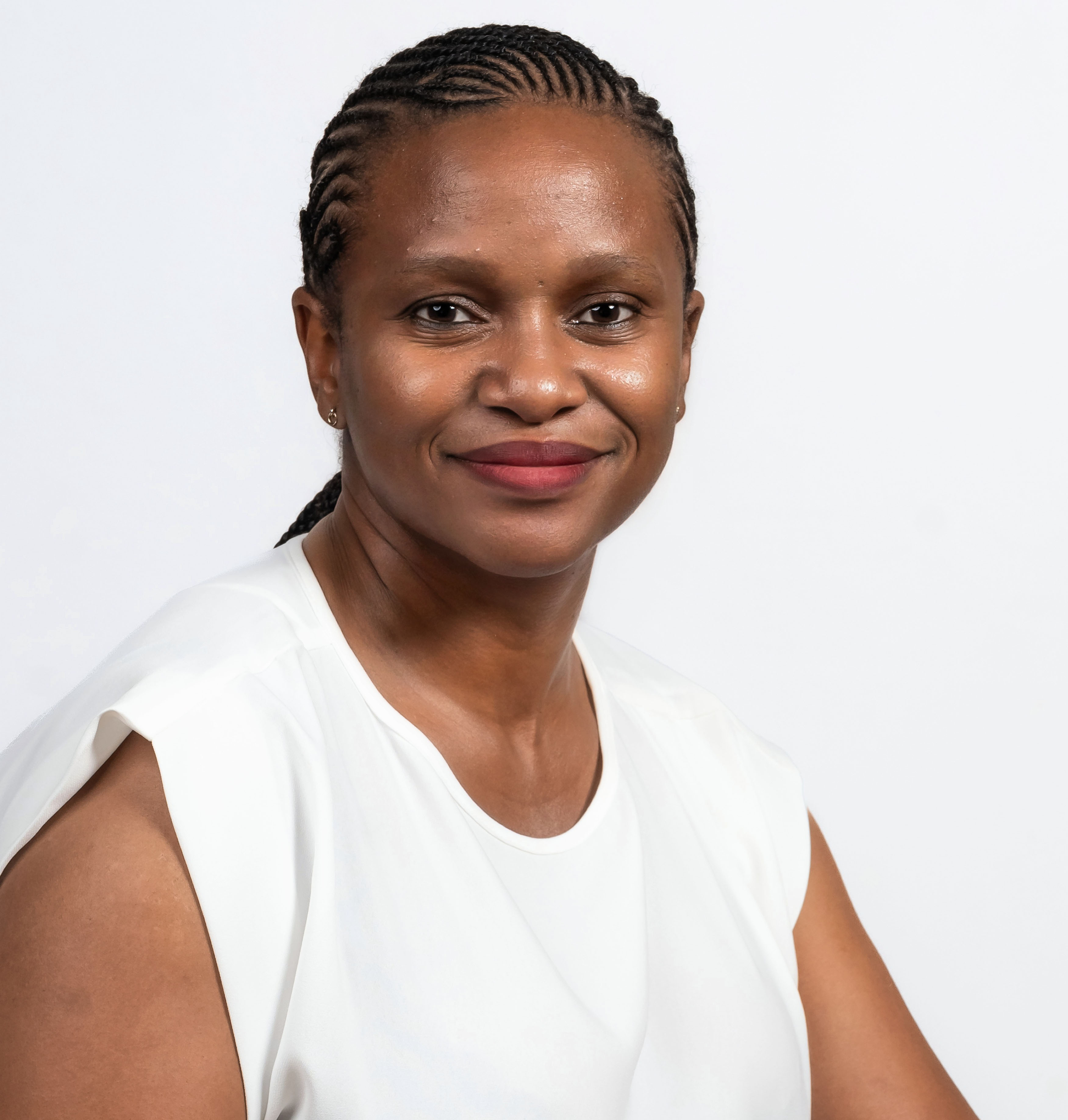 Sinalo Madlongolwana