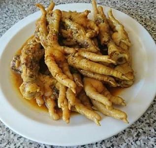 6. Maotwana (Chicken feet) 6. Maotwana (Chicken feet)