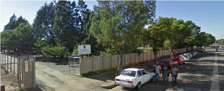 Free State Care in Action Street photo 1798 Description: Service Learning Keywords: Vrystaat Versorging in Aksie