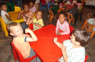 Description: Service Learning Keywords: Abbasorg, Crèche, Estoire, Bloemfontein, service learning