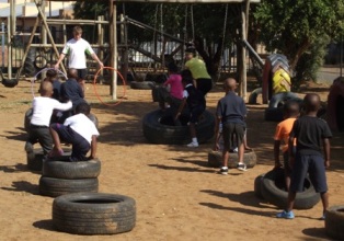MEX354 Aerobic 3 2509 Description: Service Learning Keywords: School of Medicine, service learning, Occupational Therapy, Olympia Primary School, aerobics