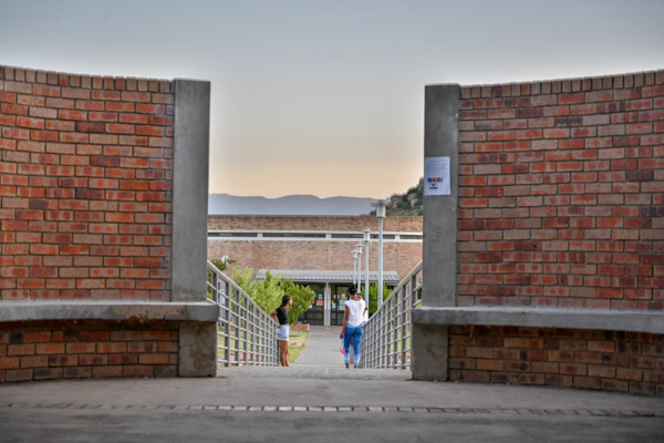 Another walkway on the Qwaqwa Campus