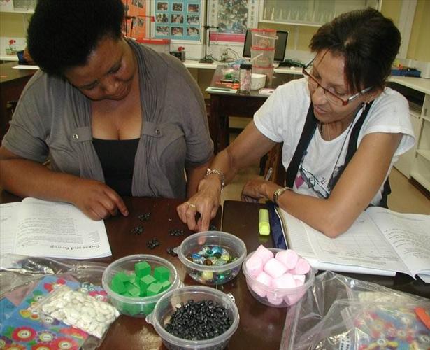 Sterkspruit Teacher Workshop 40 Description: Fams Keywords: Sterkspruit, Umlamli, Teachers, Workshop, family math