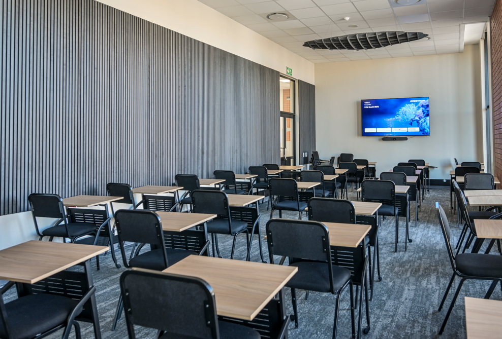 Frik Scott Library Multifunctional Room