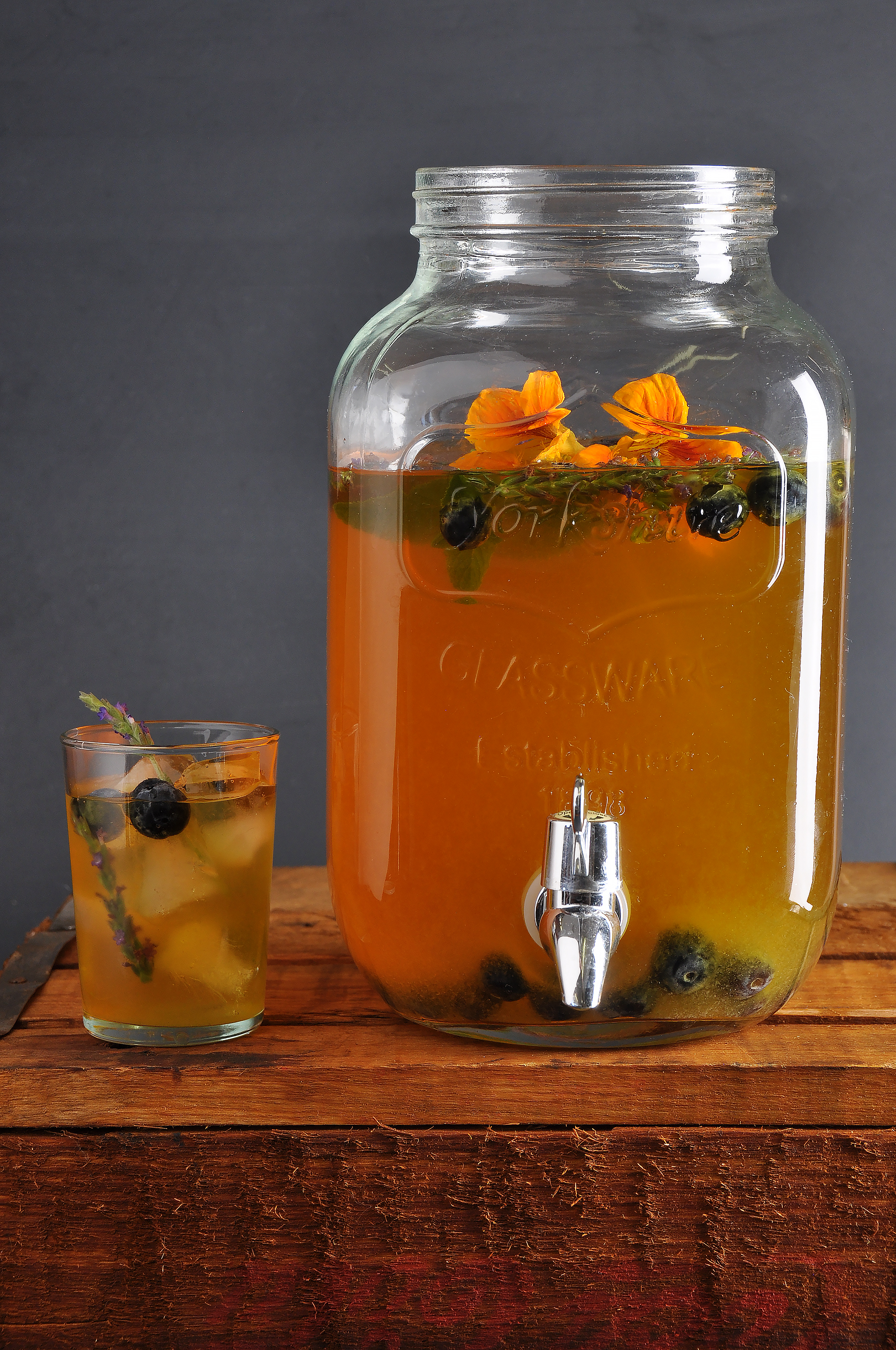 Iced Tea with Cactus Per Fruit