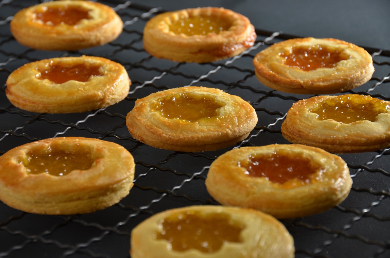 Sweet Shortcrust Pies with Cactus Pear Fruit Jam Filling