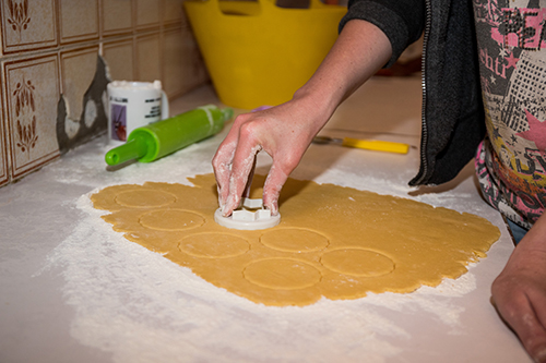 Bloemshelter cookies Cookies being cut out for the Bloemshelter entrepreneur project