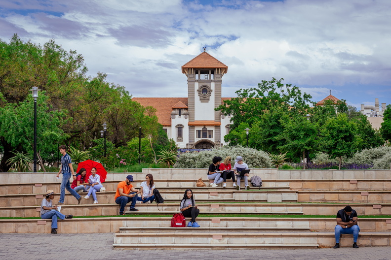 Students on campus3
